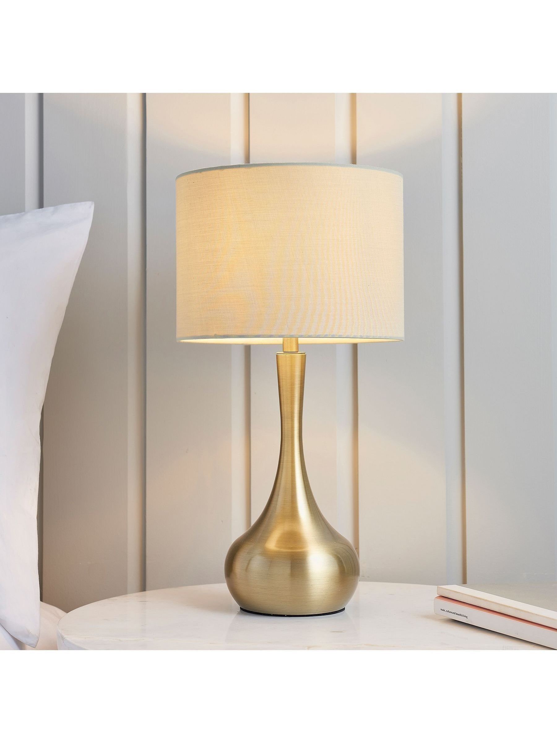 Đèn bàn gốm sứ cao cấp DBK003 - Thành Đạt
